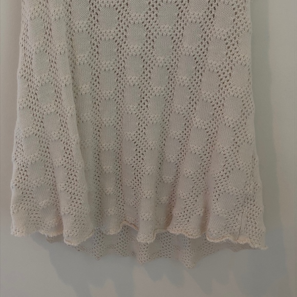 Brandy Melville crochet scoop tunic/cover up - Picture 4 of 4